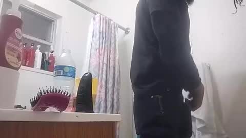 Snapshot of dixonbird41 chatting on February 2026 07:34:02 AM dixonbird41 online show from February 2026 07:34:02 AM