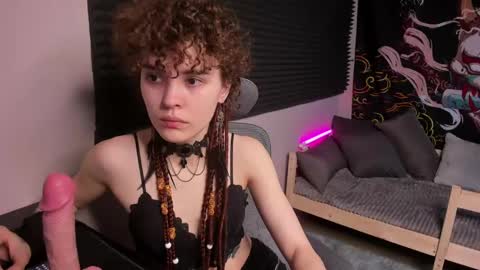 Snapshot of dizer_clop chatting on March 2025 10:05:02 AM Dizer online show from March 2025 10:05:02 AM