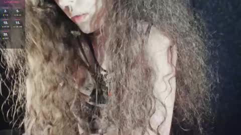 Snapshot of dizer_clop chatting on October 2025 05:25:02 PM Dizer online show from October 2025 05:25:02 PM