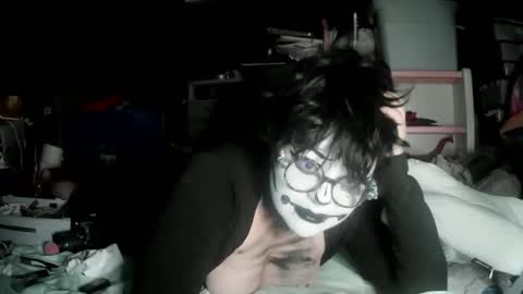 Snapshot of dizzinsweatyy chatting on June 2026 03:08:01 AM dizzinsweatyy online show from June 2026 03:08:01 AM