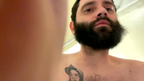 Snapshot of djayuncuttt chatting on December 2024 05:13:01 PM djayuncuttt online show from December 2024 05:13:01 PM