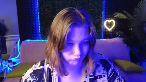 Jenia online show from October 2025 01:25:01 AM