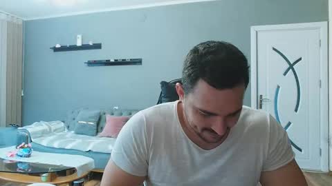 STR8 BOYv online show from October 2025 09:06:02 AM