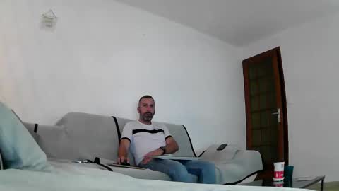 Snapshot of djo3322 chatting on December 2024 10:01:02 PM Djo online show from December 2024 10:01:02 PM