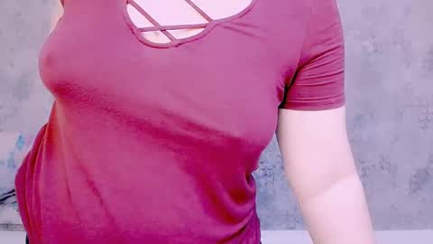 djullia online show from January 2025 01:49:01 PM