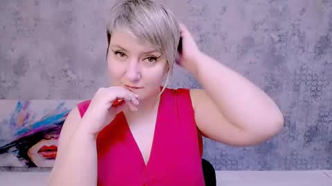 djullia online show from February 2025 03:21:02 PM