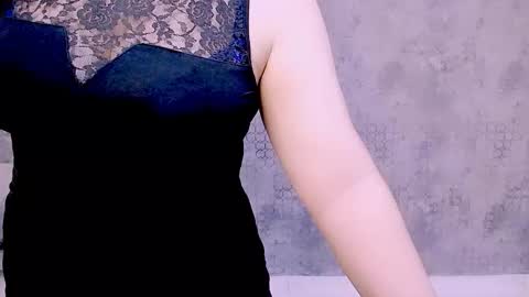 djullia online show from October 2025 05:17:02 AM