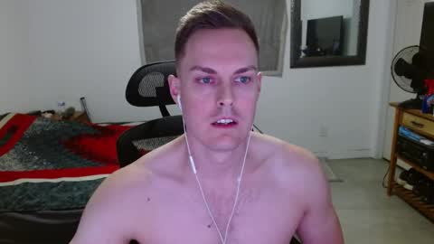 Snapshot of dmoney212 chatting on May 2026 06:41:01 AM dmoney212 online show from May 2026 06:41:01 AM