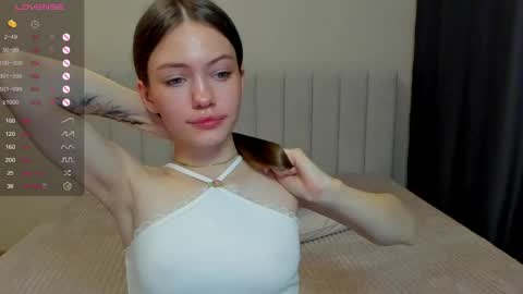 Snapshot of do_dick chatting on June 2026 05:04:01 PM Polly and Kiriko online show from June 2026 05:04:01 PM