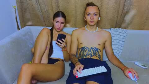 Snapshot of do_u_know_them chatting on February 2025 06:08:02 AM Kirahe Mirashe online show from February 2025 06:08:02 AM