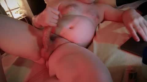 Snapshot of dobbyboy12 chatting on November 2025 04:33:02 AM Saint James online show from November 2025 04:33:02 AM