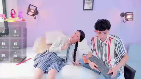 Snapshot of dodoy_criss chatting on September 2025 04:51:02 PM Dodoy Criss online show from September 2025 04:51:02 PM