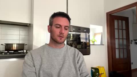 Snapshot of dogdammit chatting on October 2025 11:10:01 AM dogdammit online show from October 2025 11:10:01 AM