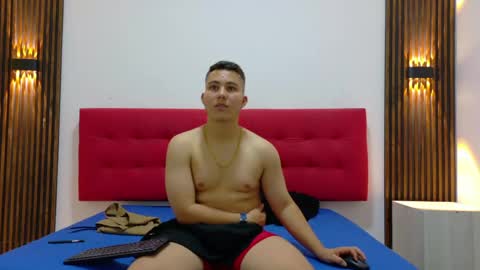 Snapshot of dogerman_01 chatting on June 2026 02:33:01 PM 01 online show from June 2026 02:33:01 PM