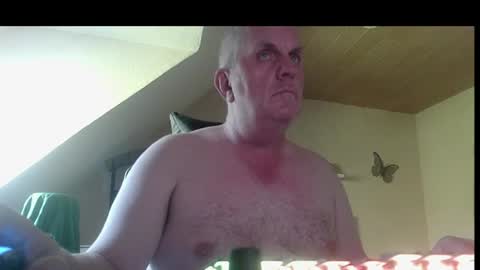 Snapshot of doggy2629 chatting on June 2026 07:24:01 AM doggy2629 online show from June 2026 07:24:01 AM