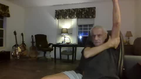 Snapshot of dogluc7 chatting on December 2024 12:43:02 AM dogluc7 online show from December 2024 12:43:02 AM