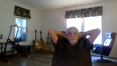 Snapshot of dogluc7 chatting on January 2025 08:01:02 PM dogluc7 online show from January 2025 08:01:02 PM