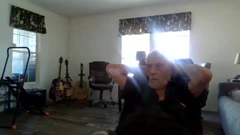 Snapshot of dogluc7 chatting on February 2025 04:10:02 PM dogluc7 online show from February 2025 04:10:02 PM