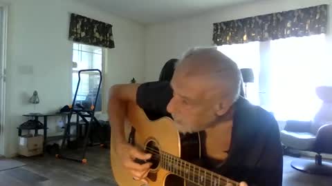 Snapshot of dogluc7 chatting on March 2025 06:44:01 PM dogluc7 online show from March 2025 06:44:01 PM