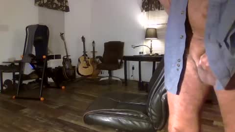 Snapshot of dogluc7 chatting on October 2025 07:20:01 AM dogluc7 online show from October 2025 07:20:01 AM