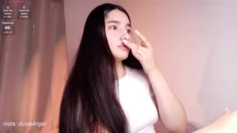 Snapshot of dolceangel__ chatting on November 2025 03:50:01 AM Blair online show from November 2025 03:50:01 AM