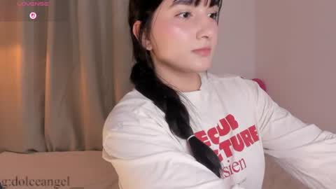 Snapshot of dolceangel__ chatting on June 2026 03:20:02 AM Blair online show from June 2026 03:20:02 AM