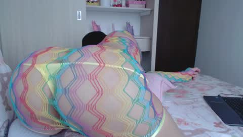 Snapshot of dolcevainin chatting on December 2024 09:00:02 PM Dolcevainin online show from December 2024 09:00:02 PM