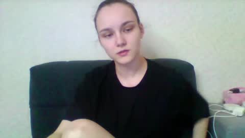 dolcezza_ online show from April 2026 11:15:02 AM