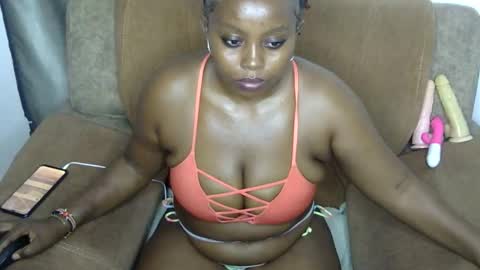 doll_9 online show from September 2025 11:42:01 AM