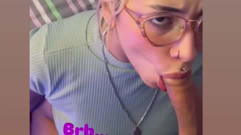 Snapshot of doll_and_sex chatting on December 2025 03:14:02 AM Auro and Santiago online show from December 2025 03:14:02 AM