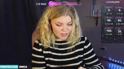 Chloe online show from December 2024 02:02:01 PM