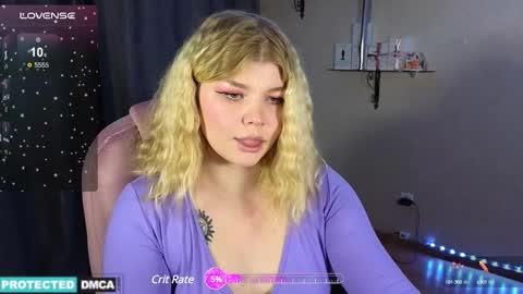 Chloe online show from December 2024 11:05:01 PM