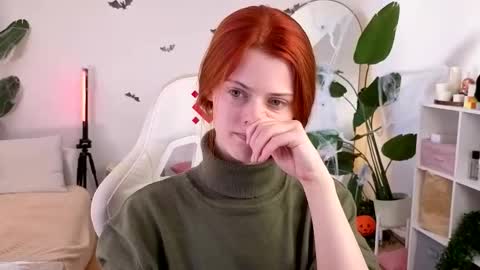 Snapshot of doll_lesli chatting on October 2025 09:22:01 AM Your doll Lesli online show from October 2025 09:22:01 AM