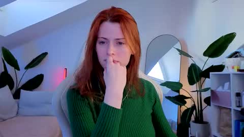 Snapshot of doll_lesli chatting on November 2025 09:31:01 AM Your doll Lesli online show from November 2025 09:31:01 AM