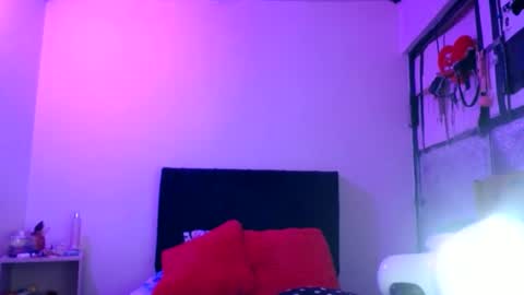 Catherine XXX online show from January 2025 04:55:02 AM