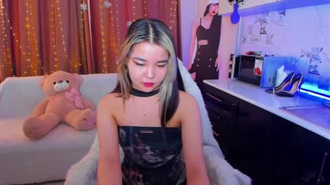 Snapshot of dollyiaa chatting on January 2025 09:28:01 AM Dollya online show from January 2025 09:28:01 AM