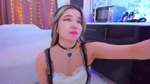 Snapshot of dollyiaa chatting on February 2025 04:05:01 AM Dollya online show from February 2025 04:05:01 AM