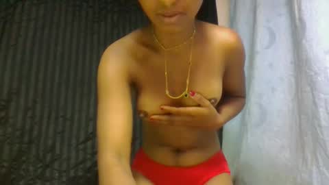 Snapshot of doloresslu chatting on February 2026 01:21:01 AM doloresslu online show from February 2026 01:21:01 AM