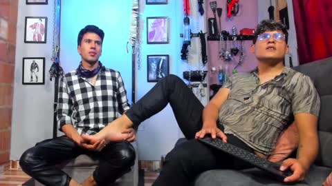 Snapshot of dom2travelers_sm chatting on February 2025 05:24:02 PM Diego Castell online show from February 2025 05:24:02 PM