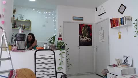 Snapshot of domenica_dos_ouros chatting on April 2026 01:57:02 PM sweet domme online show from April 2026 01:57:02 PM