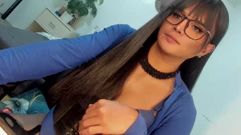 ANGELA online show from February 2025 04:39:02 PM