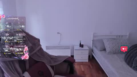 Snapshot of domina_deivis chatting on November 2025 01:17:02 PM I WILL BE BACK ON WEDNESDAY DECEMBER 4 0100AM COLOMBIA TIME online show from November 2025 01:17:02 PM