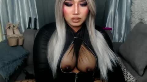 dominant10inchcock online show from October 2025 10:11:02 PM