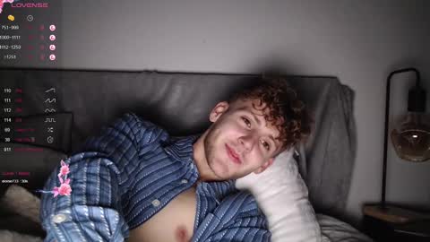 Alex...  online show from February 2025 10:43:01 PM