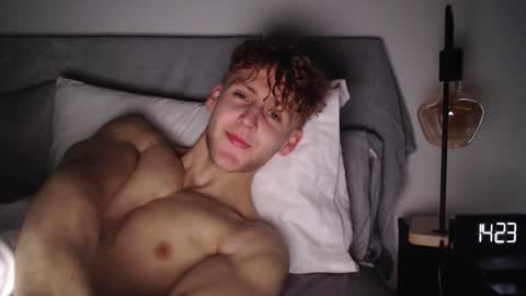 Alex...  online show from February 2025 02:24:02 PM