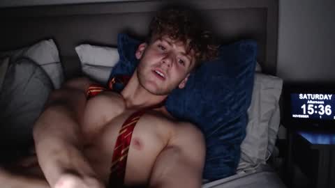 Alex...  online show from November 2025 03:36:01 PM