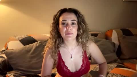 Victoria online show from February 2025 01:05:01 AM