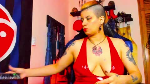 Dom Blue online show from January 2025 02:36:02 PM