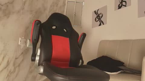 Dominic online show from February 2026 10:36:02 PM