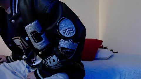 DOMINIC AND ANDREW online show from April 2026 07:35:01 AM